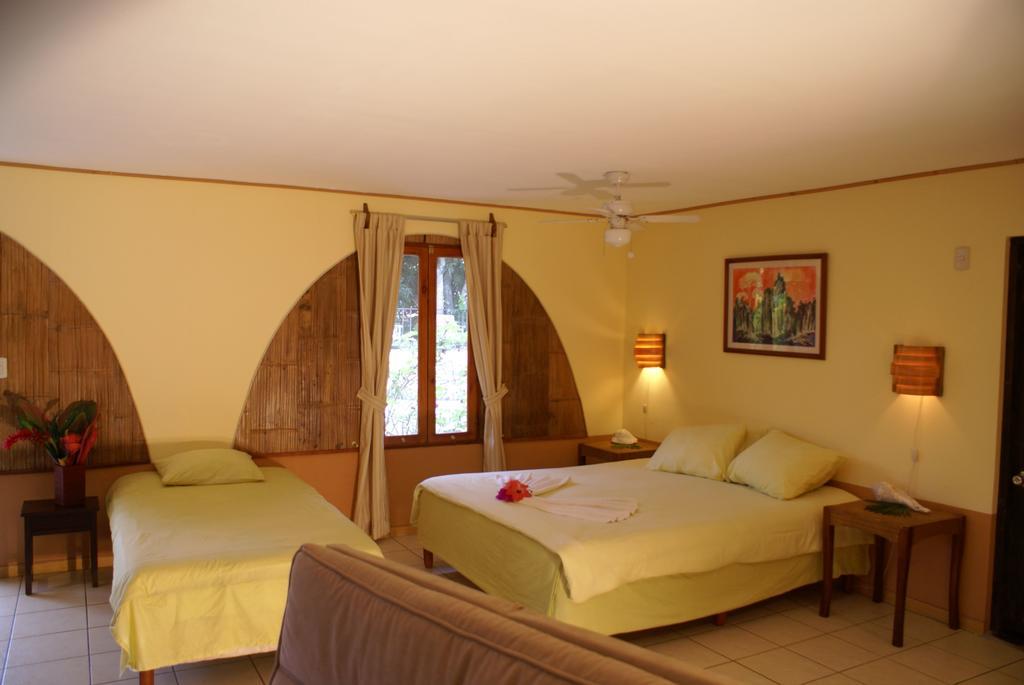 Dushi Vida Country Inn Alajuela Eksteriør billede