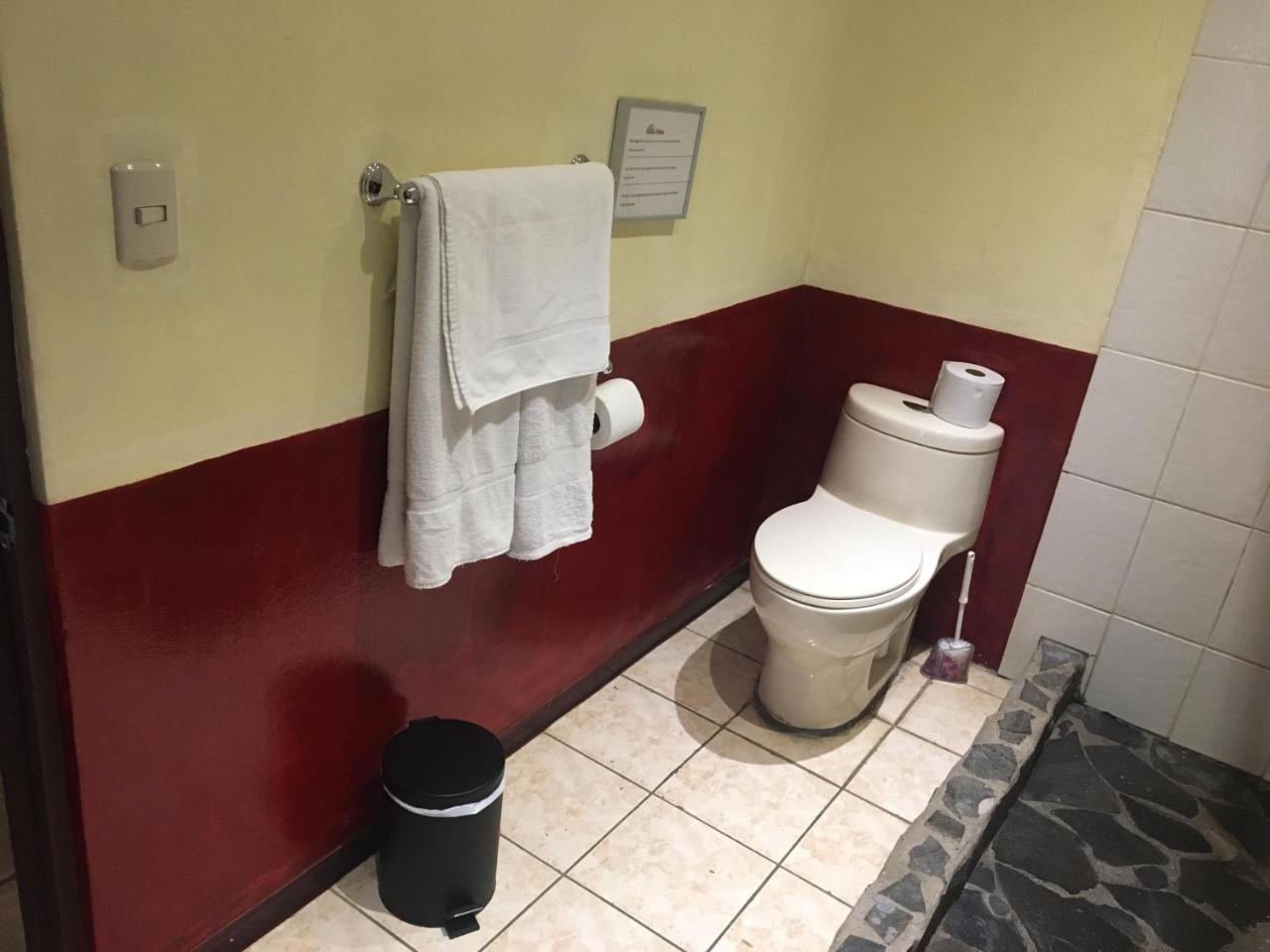Dushi Vida Country Inn Alajuela Eksteriør billede